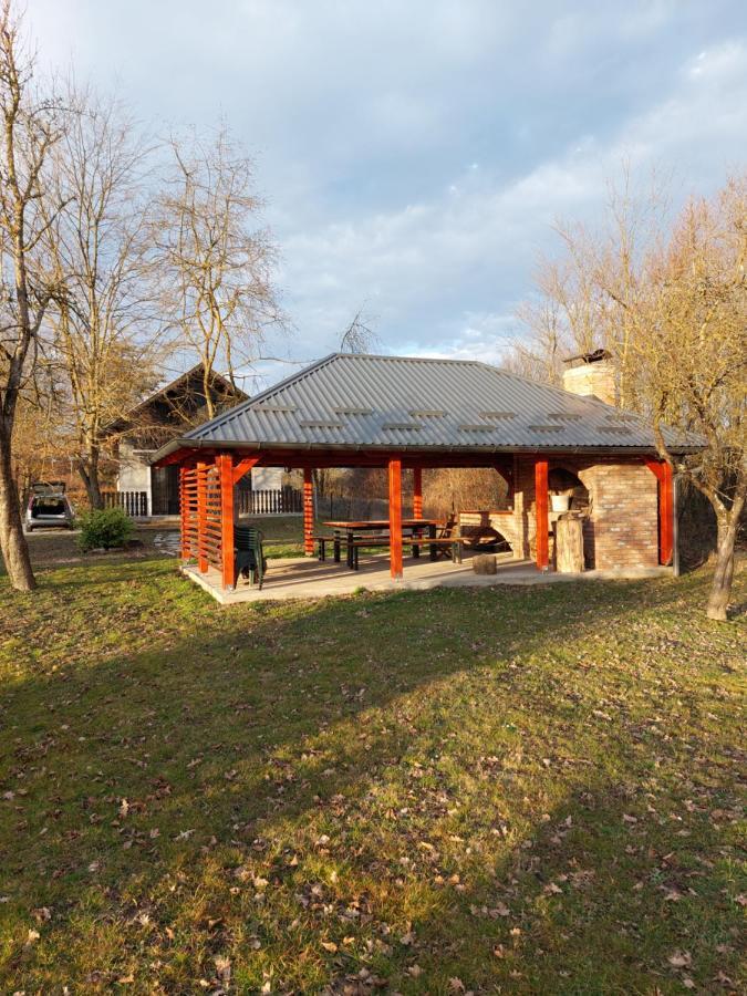 House Kupa Mb Villa Petrinja Exteriör bild